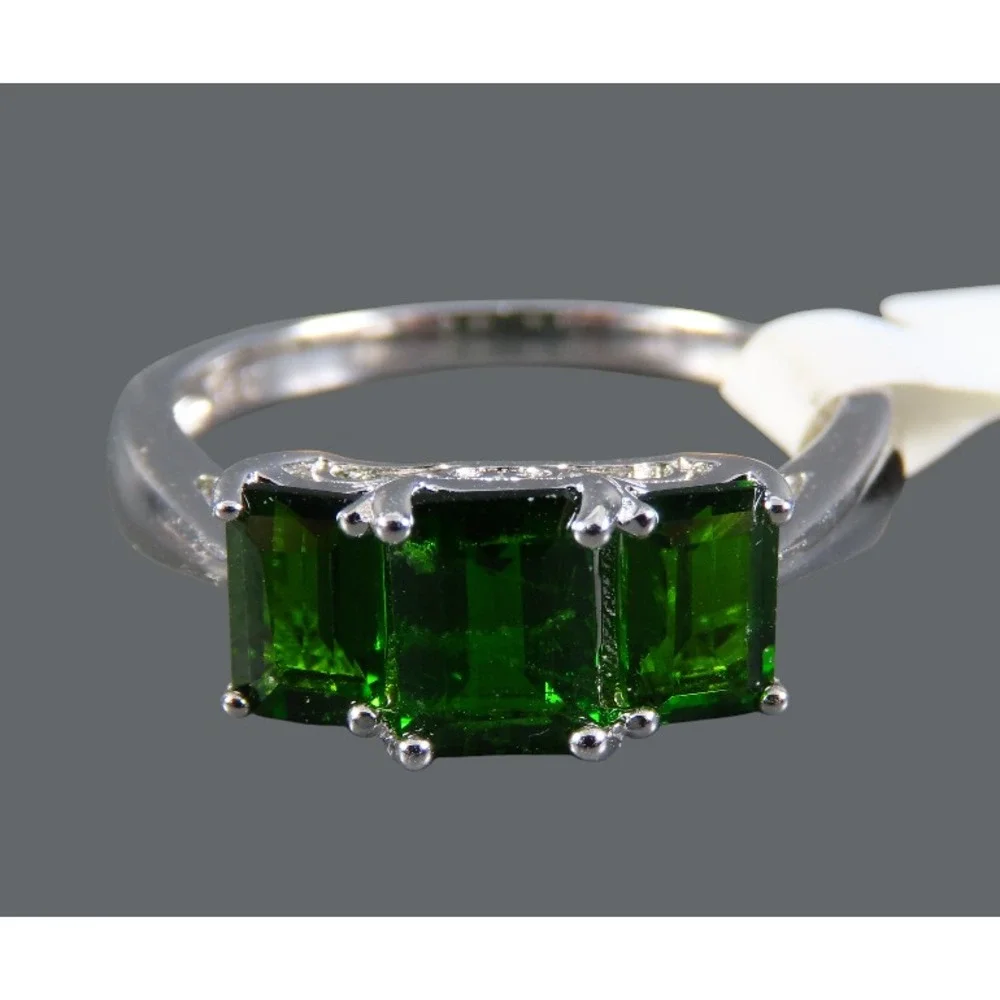 New BBJ STERLING SILVER RING Emerald Cut GREEN CHROME DIOPSIDE 3-Three-Stone 8